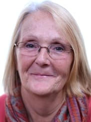 Patsy Bracewell, Tutor